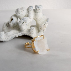 Geode Ring - White Lotus